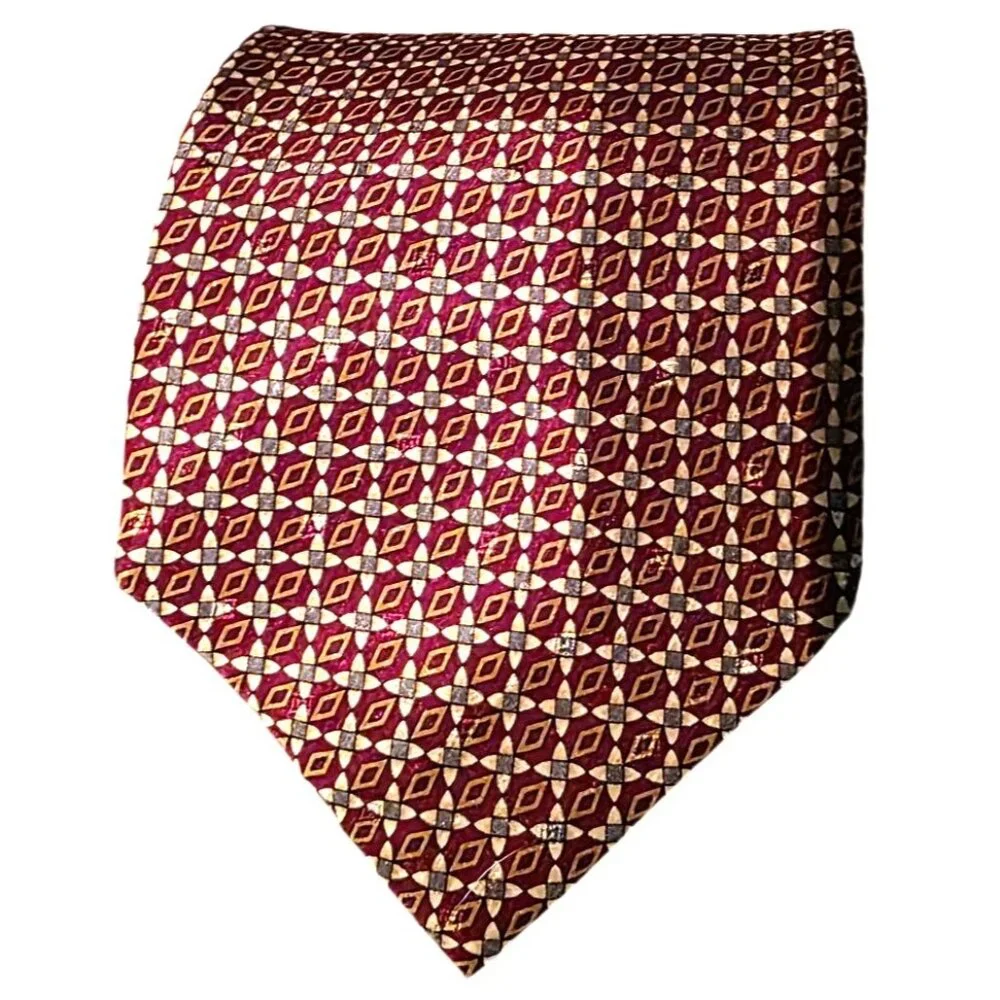 Enrico Bertucci sophisticated silk